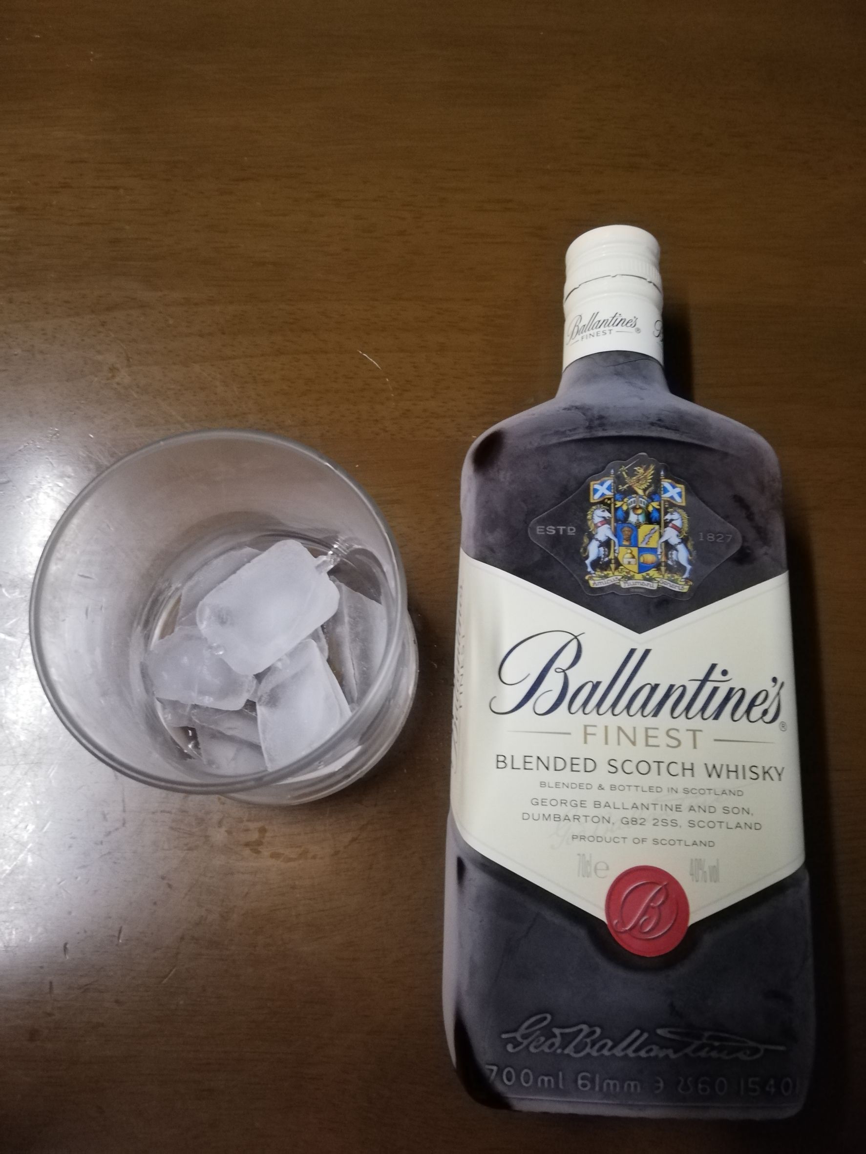 ウイスキー 冷凍庫に入れる